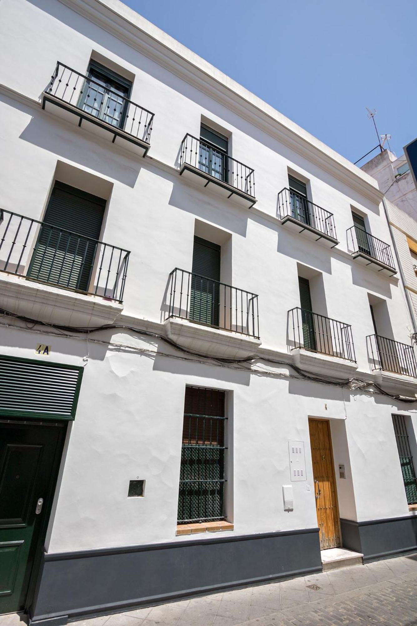 Triana Alfareria Suites By Valcambre Sevilla Bagian luar foto