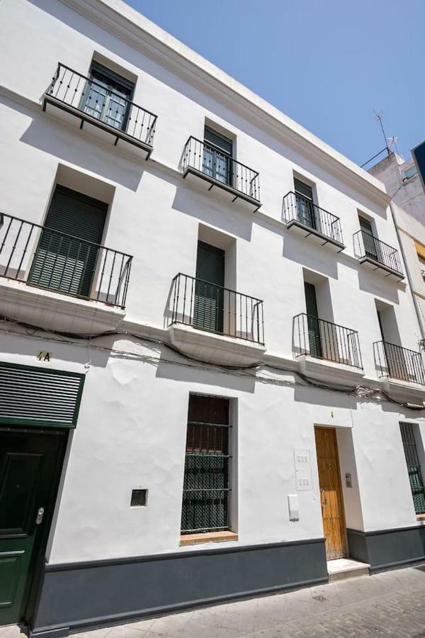 Triana Alfareria Suites By Valcambre Sevilla Bagian luar foto