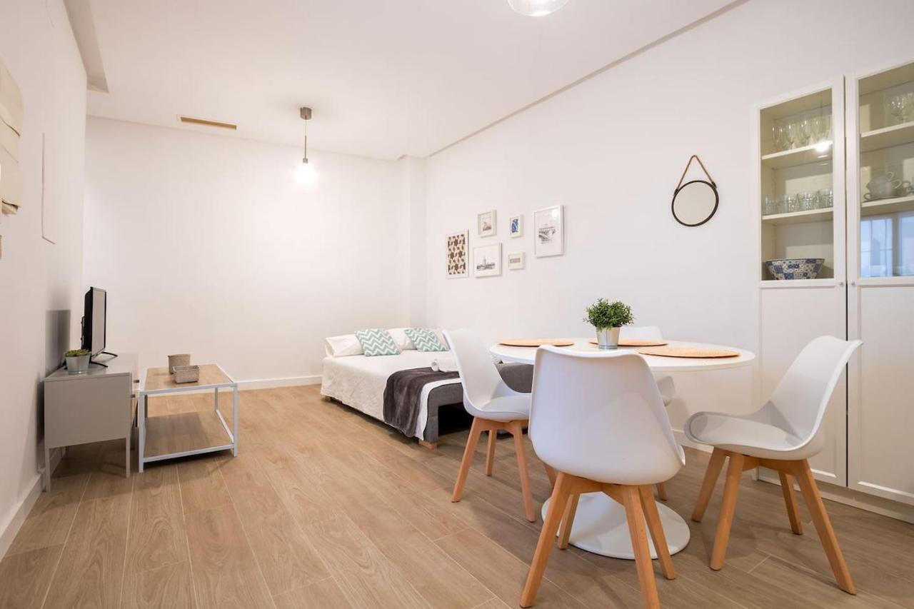 Triana Alfareria Suites By Valcambre Sevilla Bagian luar foto